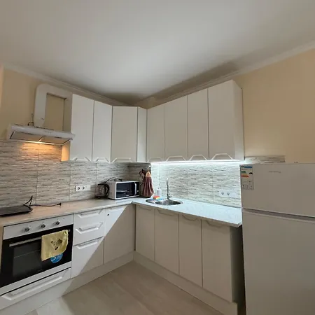 сучасна студія в жк маршал сіті